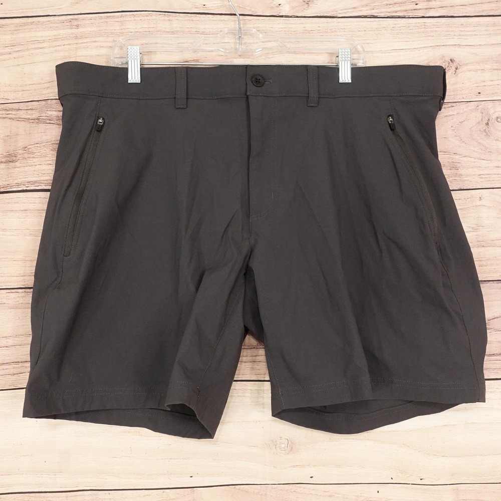 Eddie Bauer Shorts Mens 42 Gray Chino Nylon Stretch 8 Inseam Travel Casual